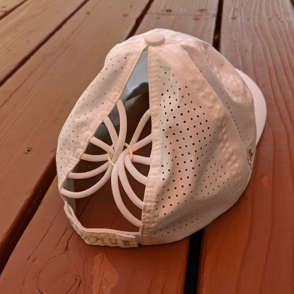 White US Women's Open Pebble Beach Cap - Picture 2 of 2